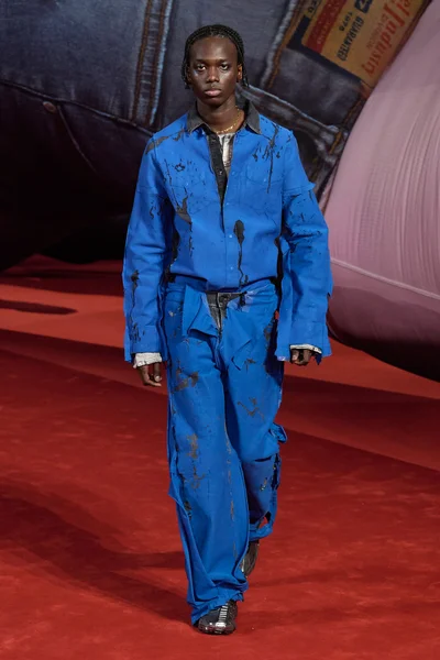 Look 53